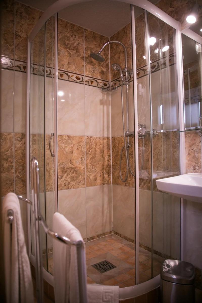 Am Rathaus 4*